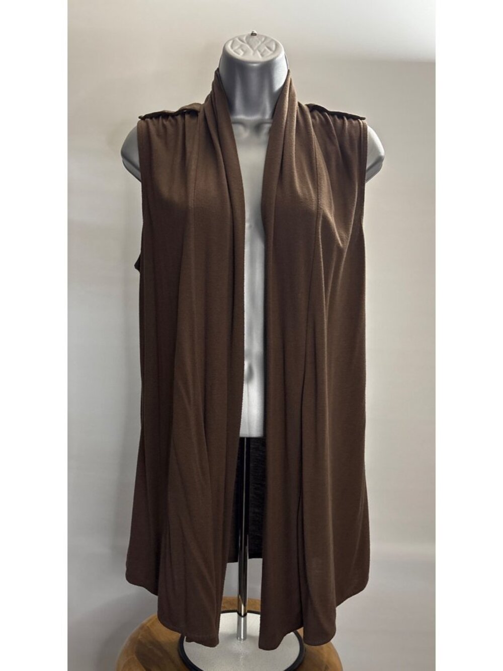 Liz Claiborne Women's Sleeveless Brown Draped Open Cardigan Vest Women’s Size M - Picture 2 of 11